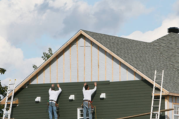Professional Siding technician working in The Colony, TX